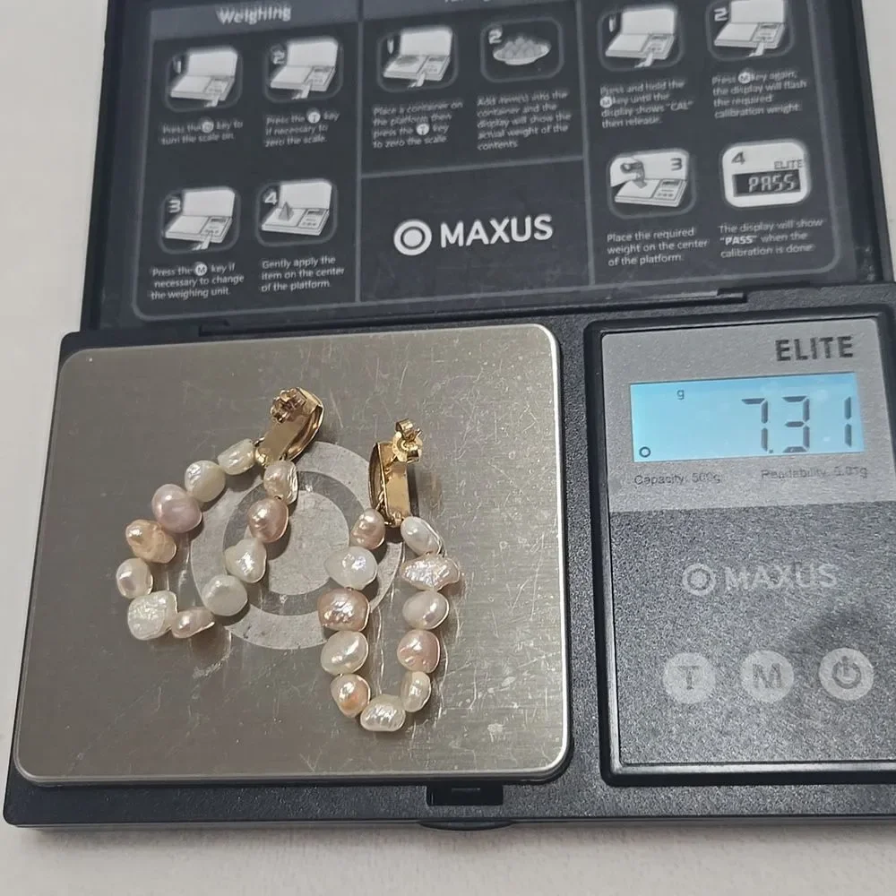Vintage 14k Gold and Pearl Earrings